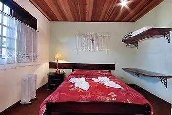 Pousada Recanto Das Araucarias Campos do Jordao 2*,