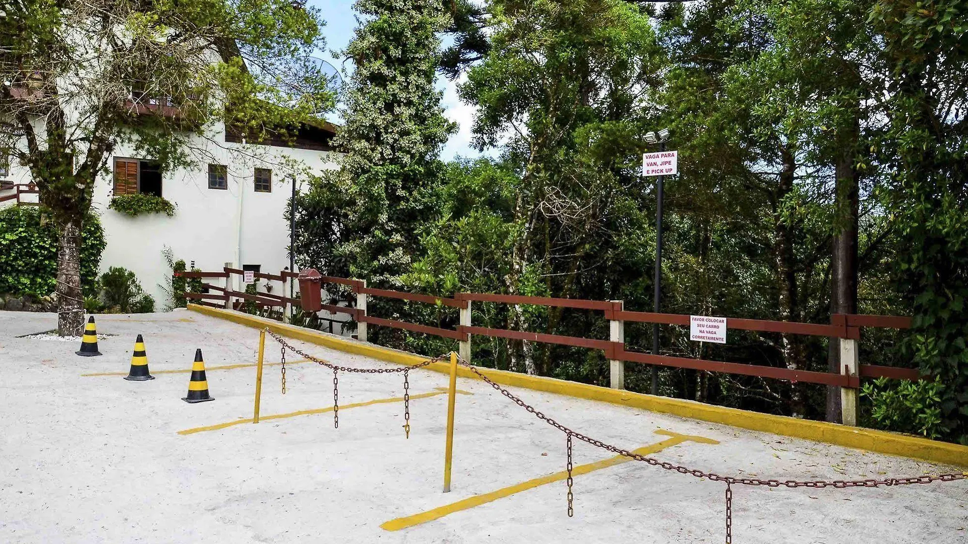 Pousada Recanto Das Araucarias Campos do Jordão